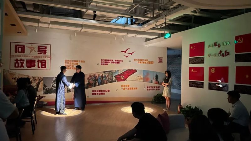 文化传媒公司岗位排名：揭秘行业高薪岗位与晋升路径**